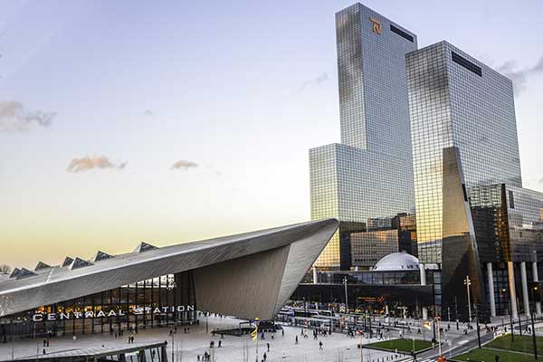 Rotterdam, fot. Alexandre-Rotenberg / Shutterstock.com
