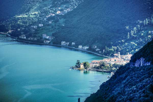 Jezioro Iseo, Włochy, fot. Shutterstock