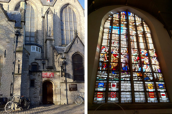Po lewej: wejście do kościoła St Janskerk. Po prawej: witraże w kościele St Janskerk