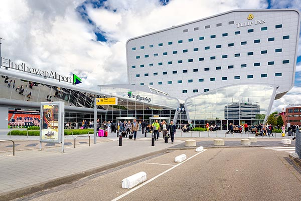 Lotnisko w Eindhoven, fot. Alexander Tihonov / Shutterstock.com