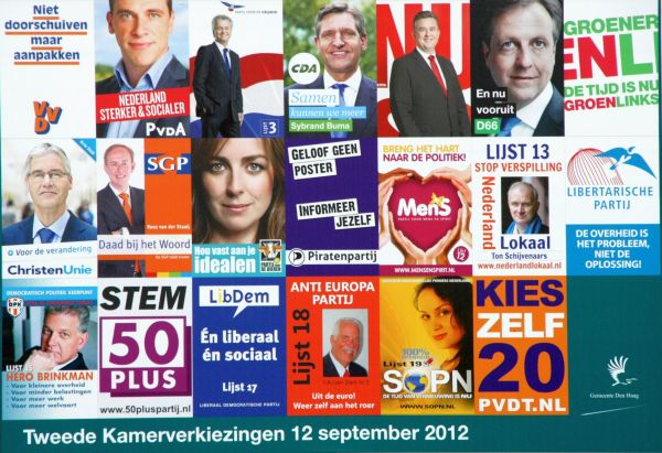 Wybory 2012 - Plakaty wyborcze w Hadze - fot Archiwum Niedziela.NL