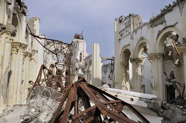 Haiti po trzęsieniu ziemi, fot. arindambanerjee / Shutterstock.com